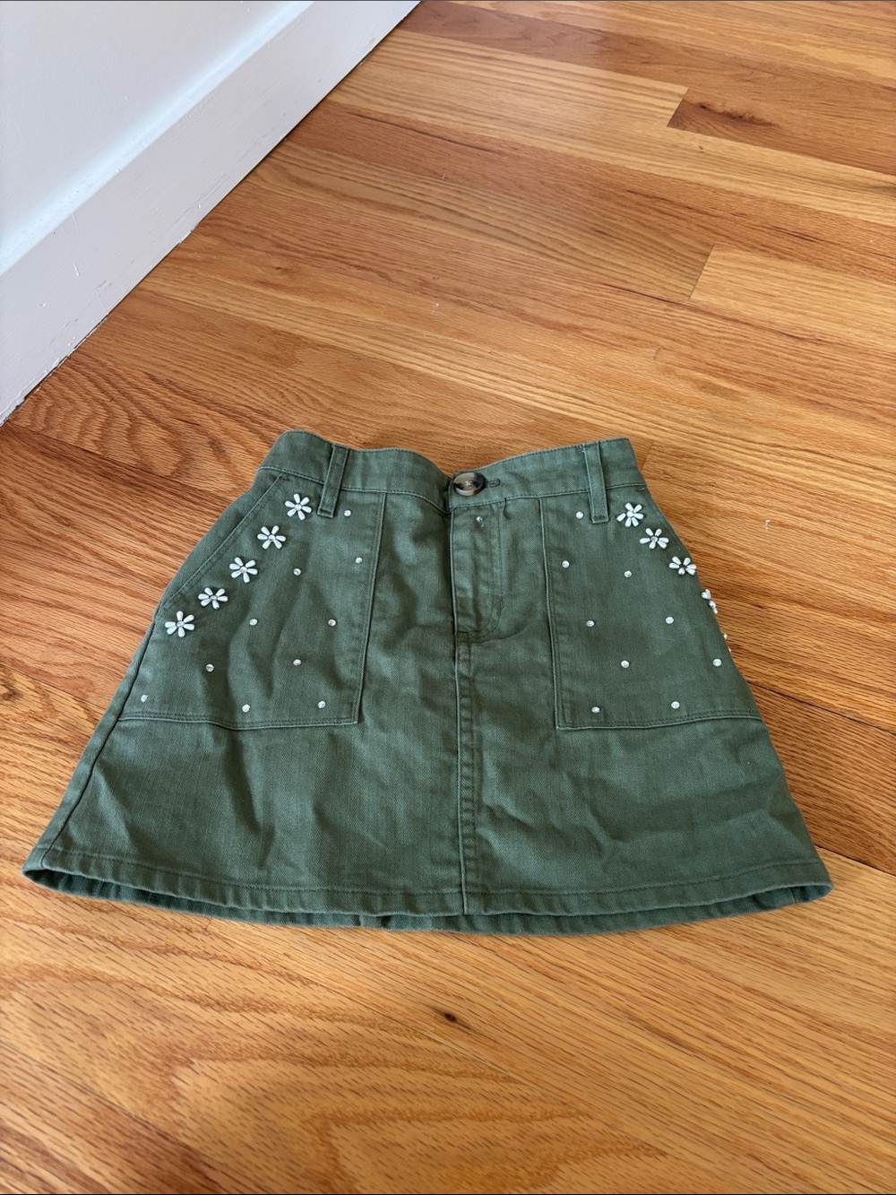 Crew cuts green embellished skirt